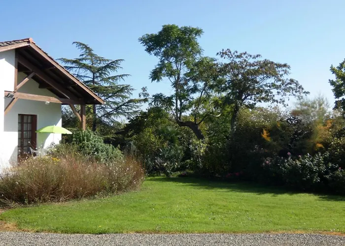 Lamoune Ferienhaus *